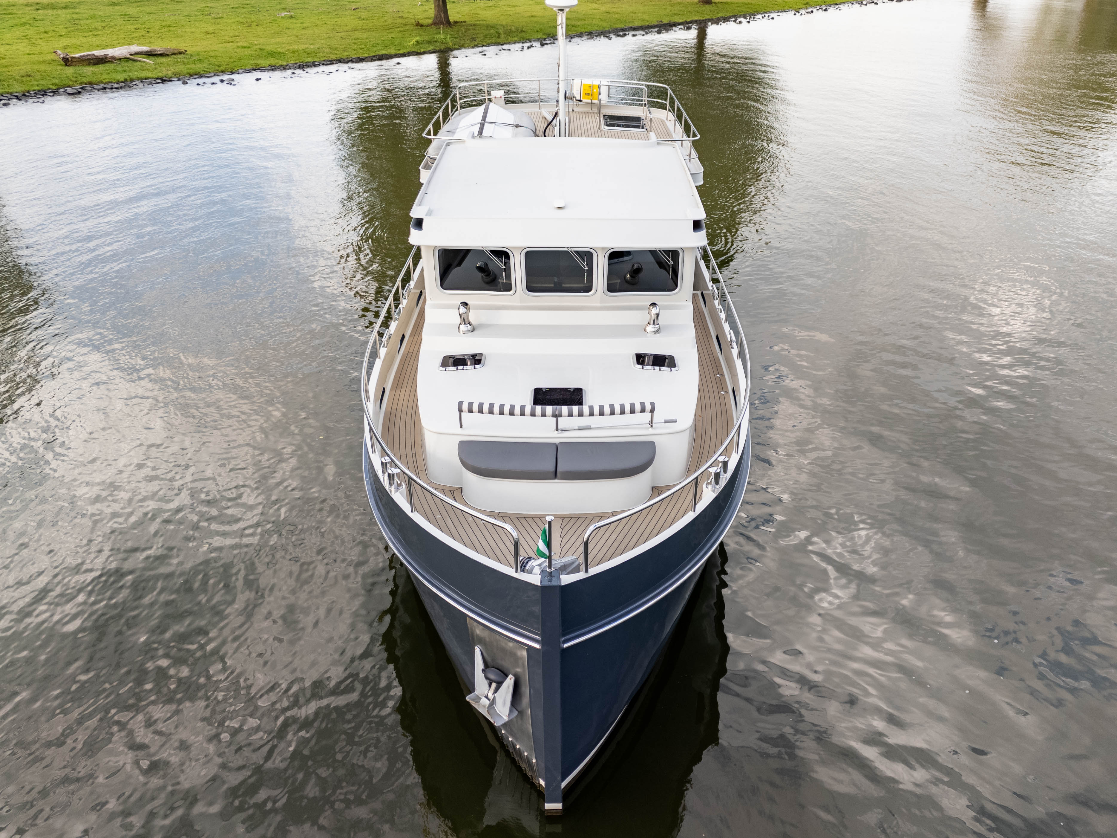 STEELER EXPLORER 50 PILOTHOUSE - 9